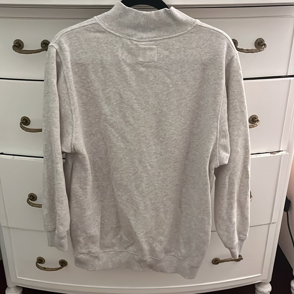 AERIE OVERSIZED CREWNECK - Picture 2 of 3